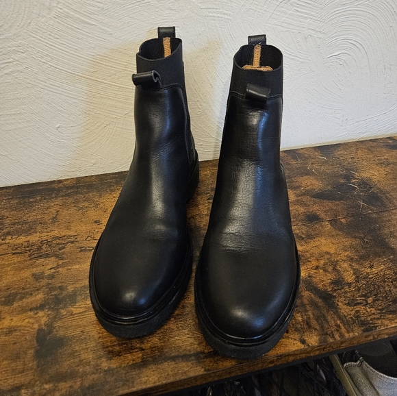Madewell Camryn Chelsea boot, W8 - Picture 3 of 9